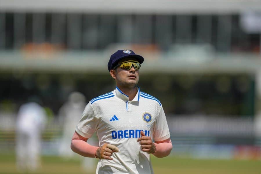 “Don’t Like the Way Gill Is Leading”: Manoj Tiwary Slams Skipper